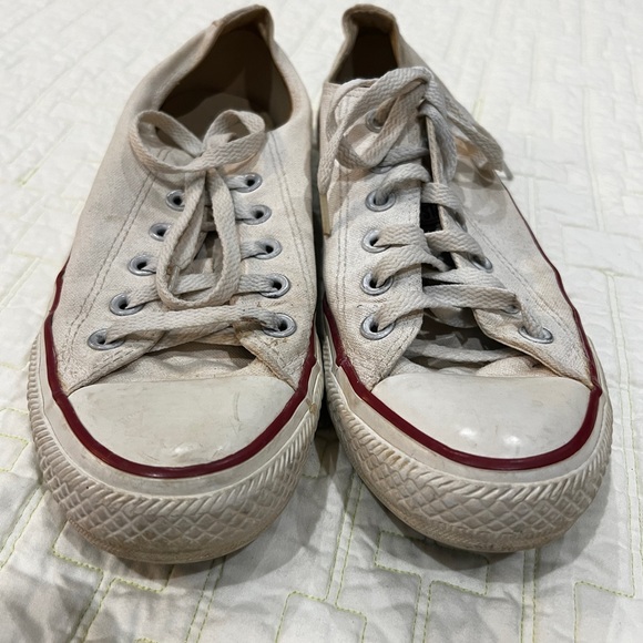 CLEARANCE
3 Pairs of Converse Size 8 Shoes | Red, Black and White - Picture 8 of 16